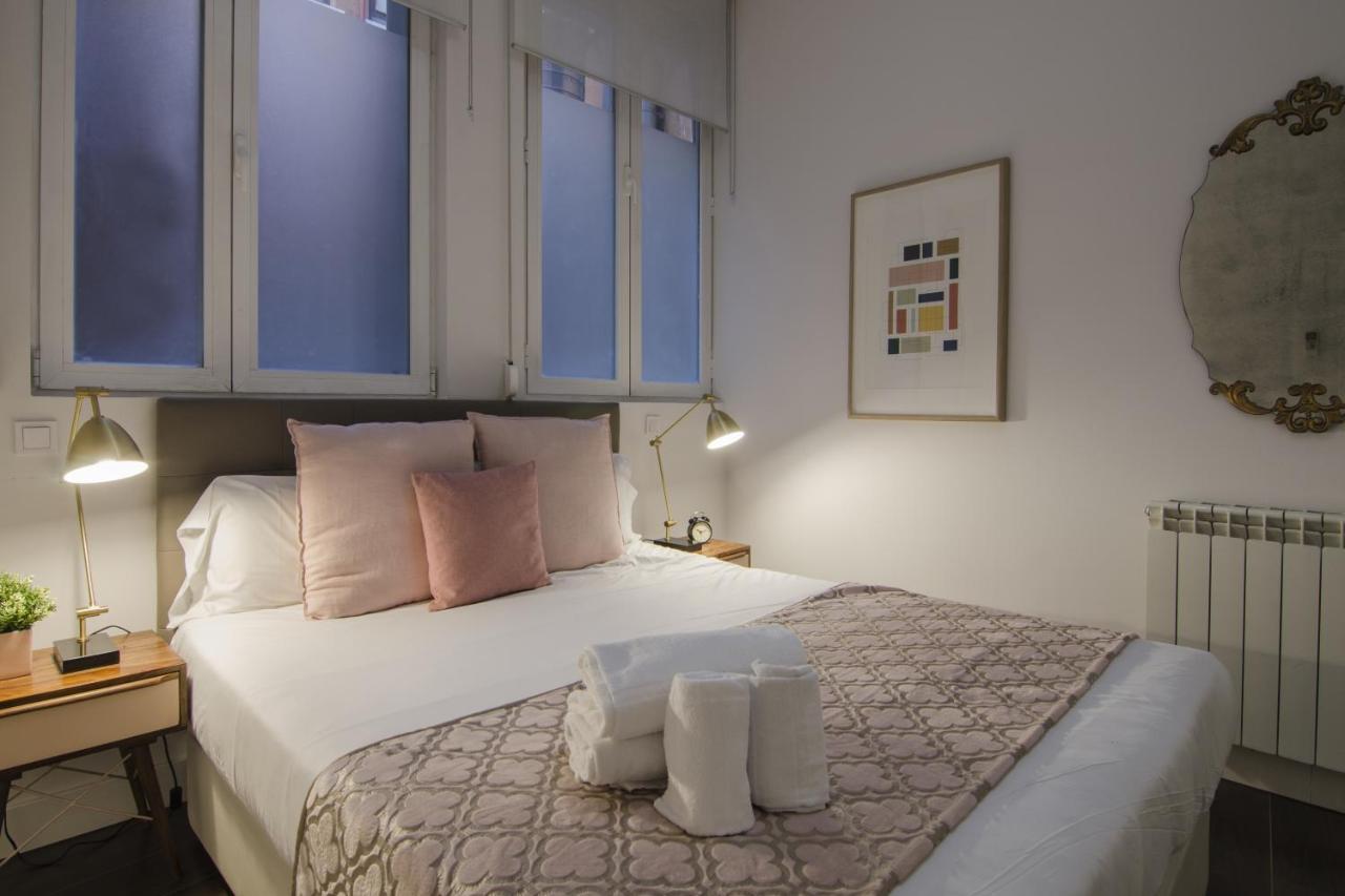 Apartamento En Santa Ana - Sol Madrid Exterior photo