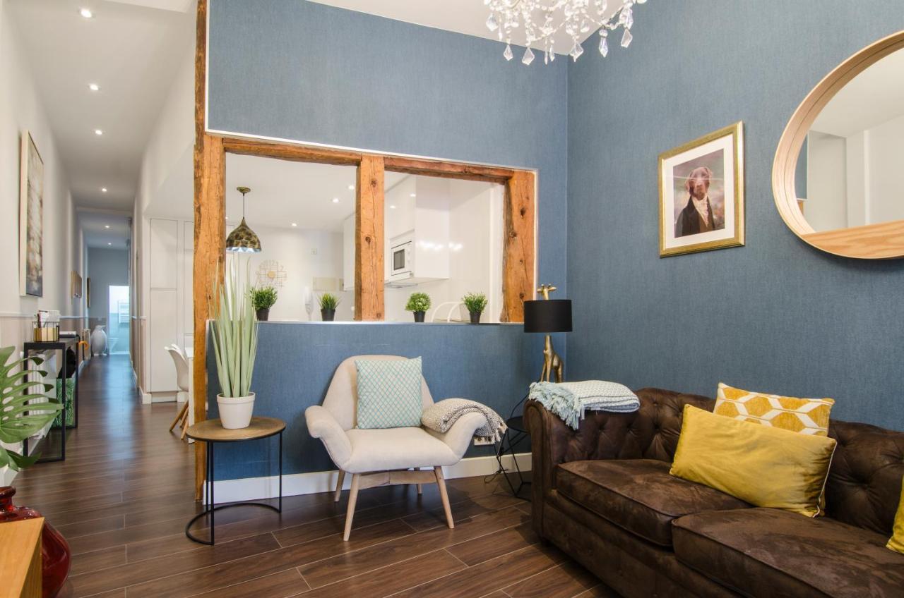 Apartamento En Santa Ana - Sol Madrid Exterior photo